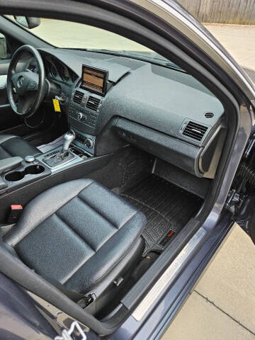 2011 Mercedes-Benz C-Class C 300 Luxury