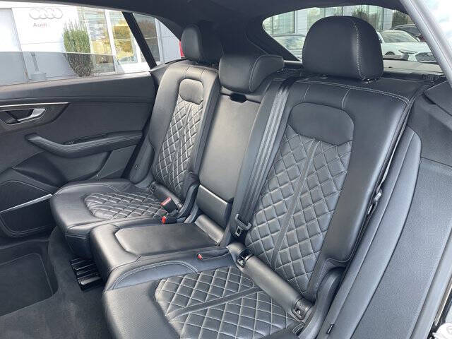 2023 Audi SQ8 4.0T quattro Prestige