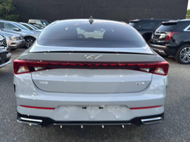 2023 Kia K5