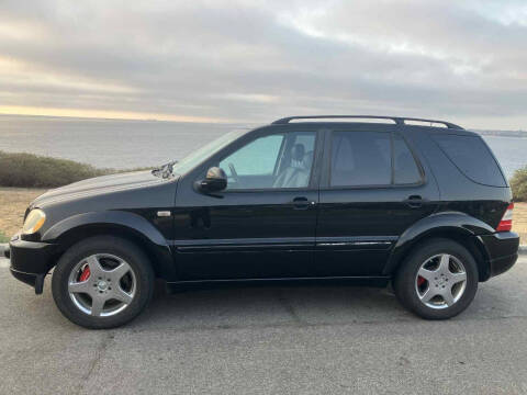 2000 Mercedes-Benz M-Class ML 55 AMG
