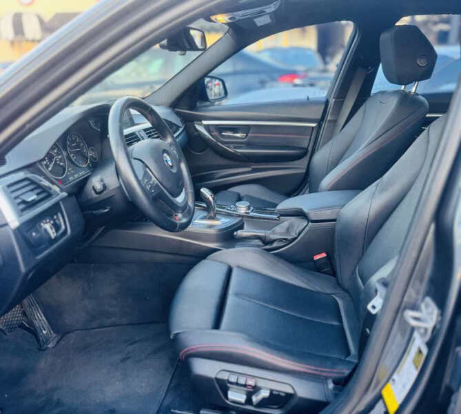 2016 BMW 3 Series 328i