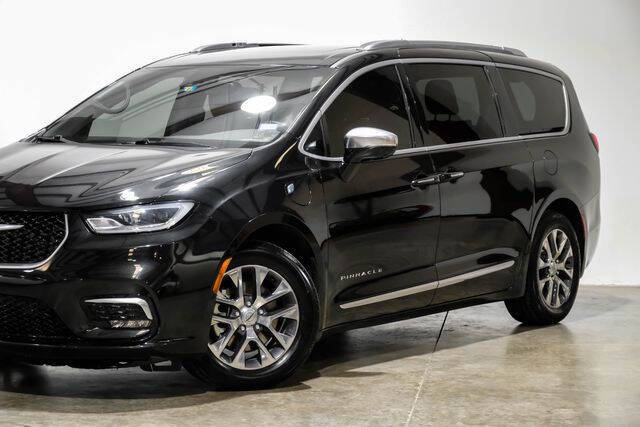 2022 Chrysler Pacifica Hybrid Pinnacle