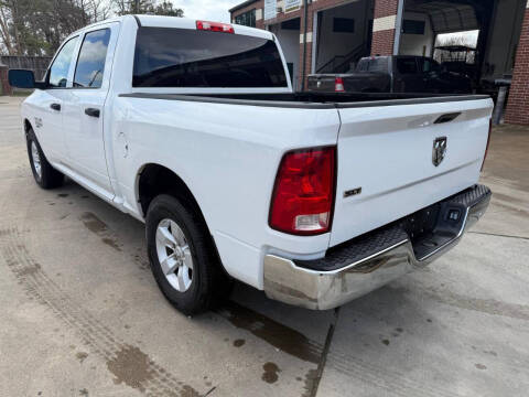 2022 RAM 1500 Classic SLT