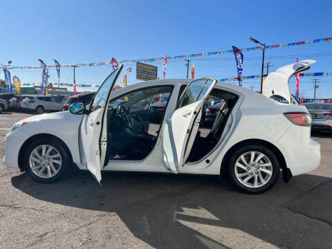 2012 Mazda MAZDA3 i Touring