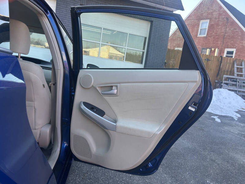 2011 Toyota Prius One