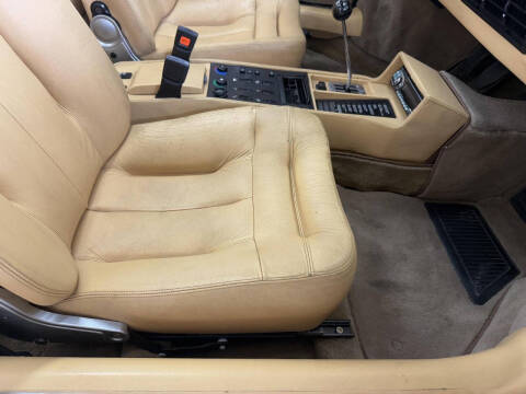 1987 Ferrari Mondial Cabriolet