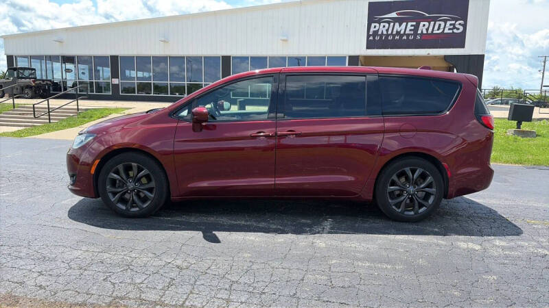 2019 Chrysler Pacifica Touring Plus