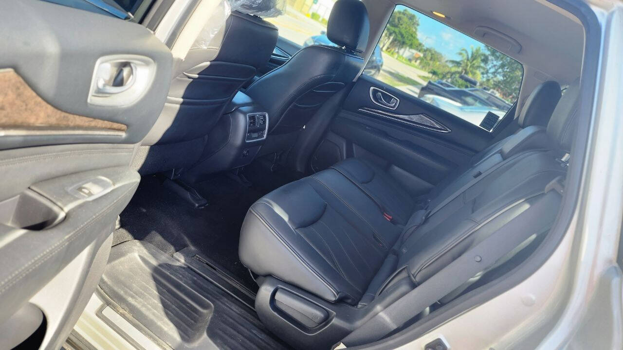 2014 Infiniti QX60 SUV - $11,900