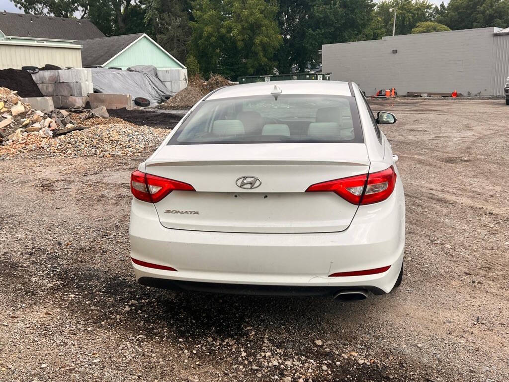 2015 Hyundai SONATA for sale at Autolink in Kansas City, KS