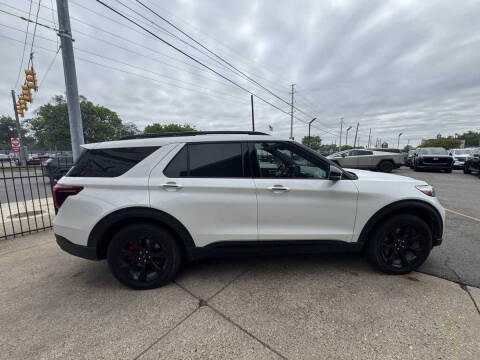 2023 Ford Explorer ST