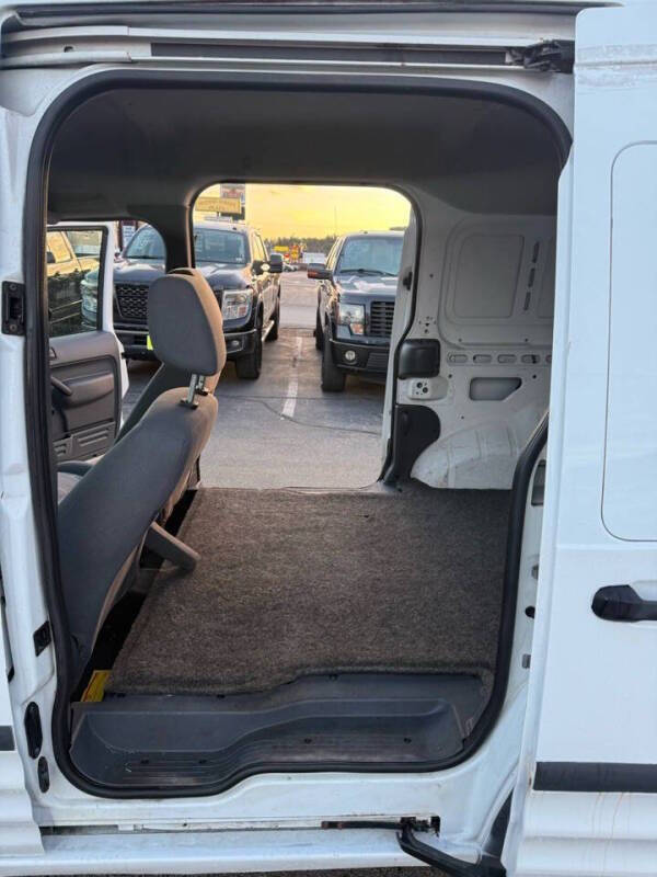 2011 Ford Transit Connect XL photo 12