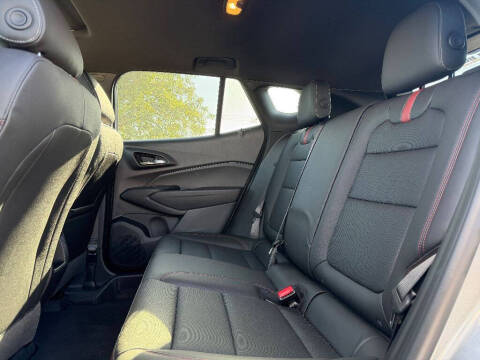 2025 Chevrolet Trax RS