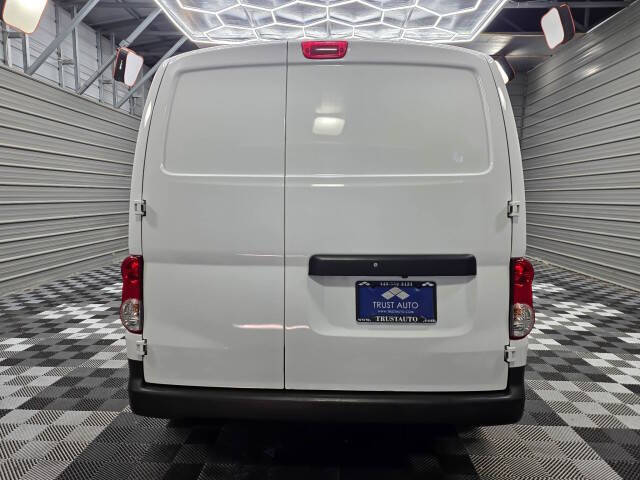 2021 Nissan NV200