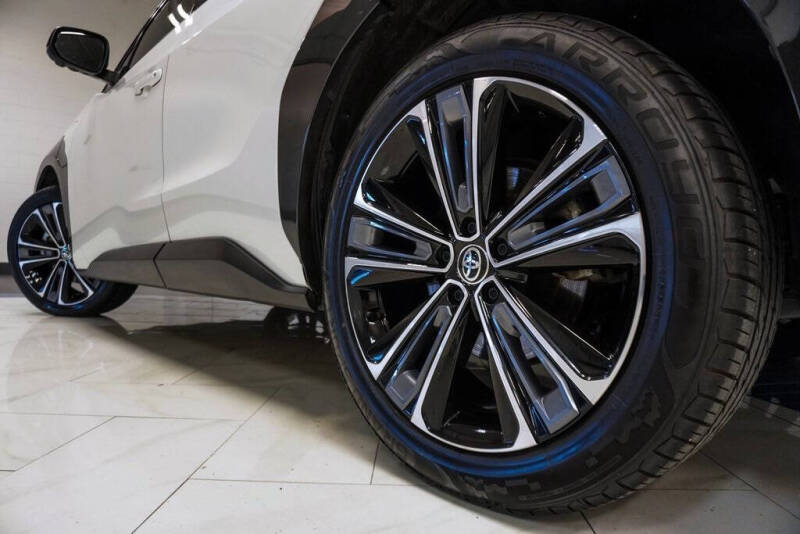 2024 Toyota bZ4X Limited