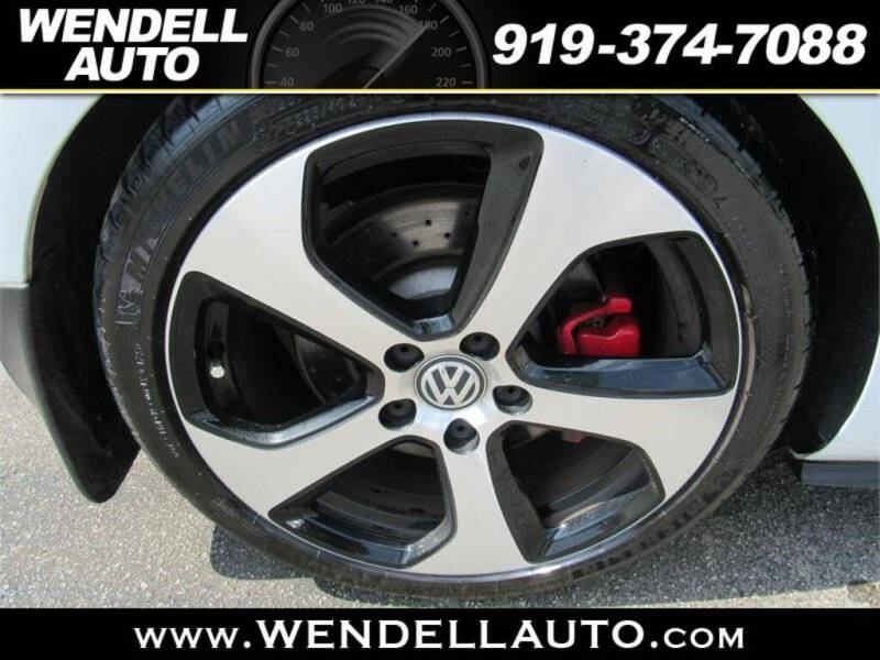 2017 Volkswagen Golf GTI SE