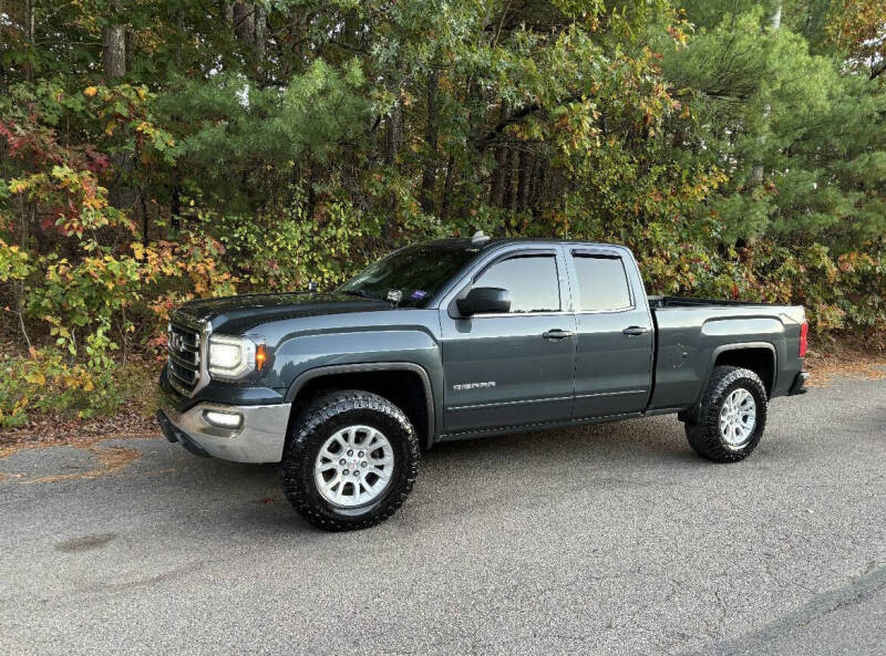 2017 GMC Sierra 1500 SLE's photo