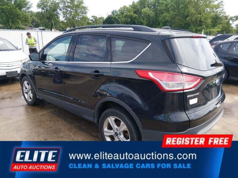 2015 Ford Escape SE