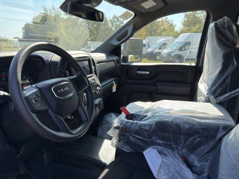 2025 GMC Sierra 2500HD Pro