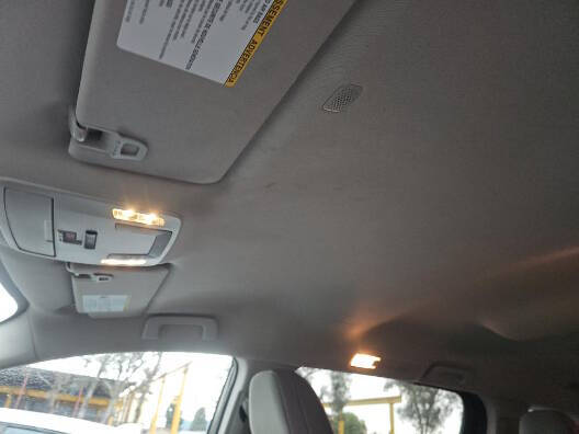 2024 Toyota Sienna LE 8-Passenger