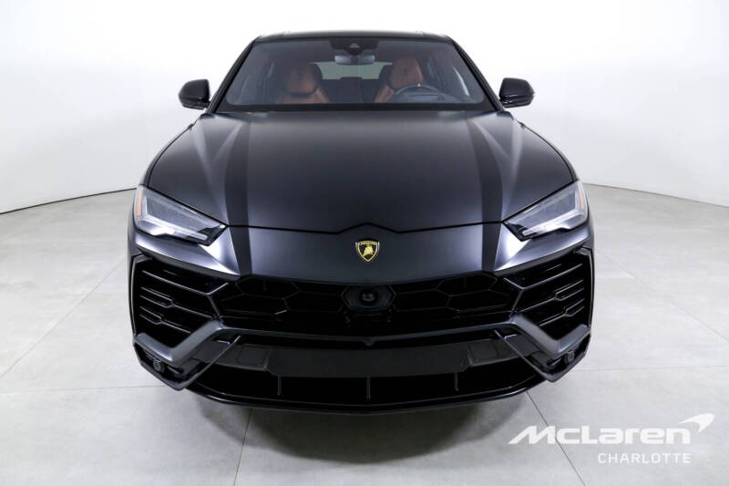2022 Lamborghini Urus