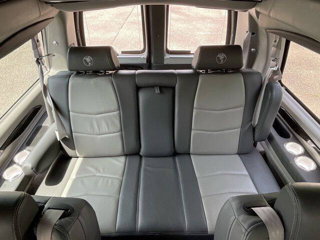 2025 GMC Savana 2500