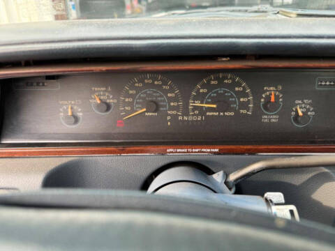 1992 Oldsmobile Custom Cruiser