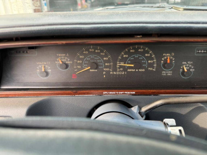 1992 Oldsmobile Custom Cruiser