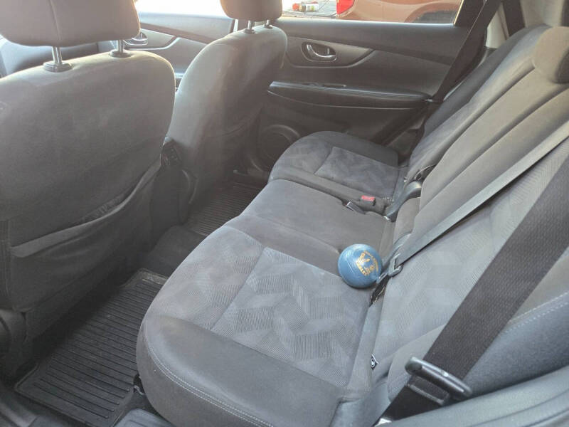 2016 Nissan Rogue S