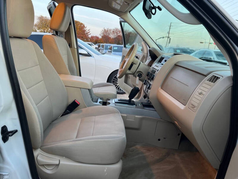 2011 Ford Escape XLT