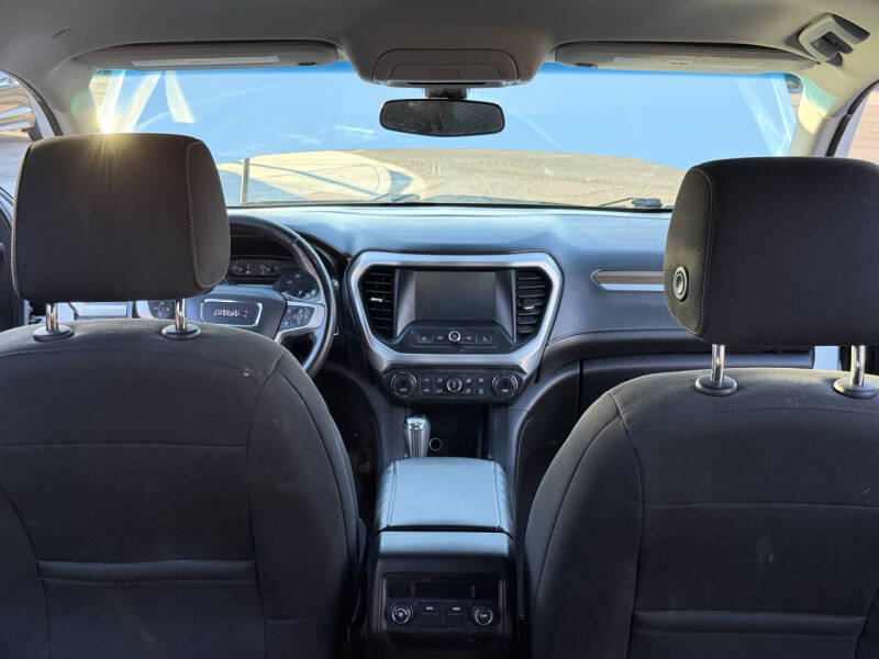 2018 GMC Acadia SLE-1