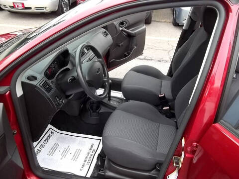 2005 Ford Focus ZX5 S
