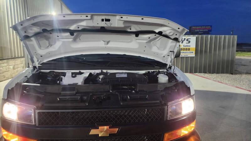 2024 Chevrolet Express 2500