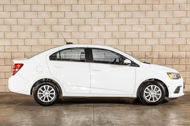 2017 Chevrolet Sonic LT Auto