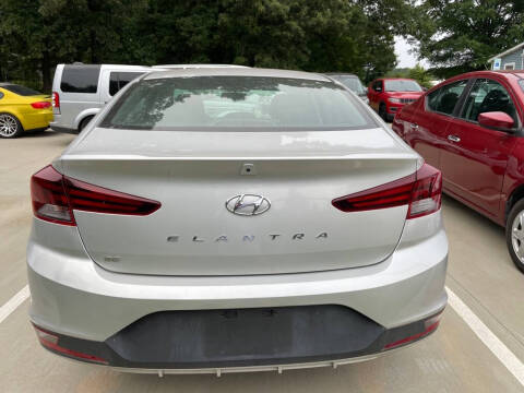 2019 Hyundai Elantra