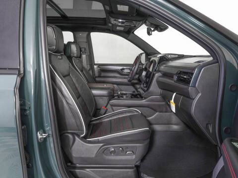 2025 GMC Yukon AT4 Ultimate