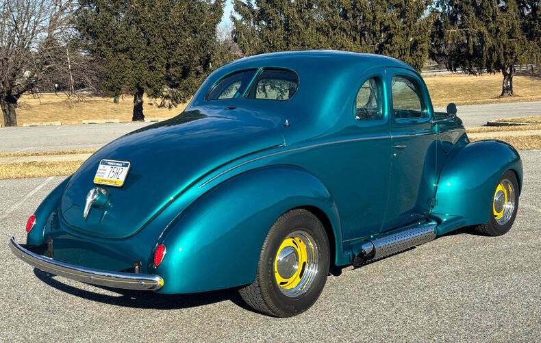 1939 Ford Deluxe