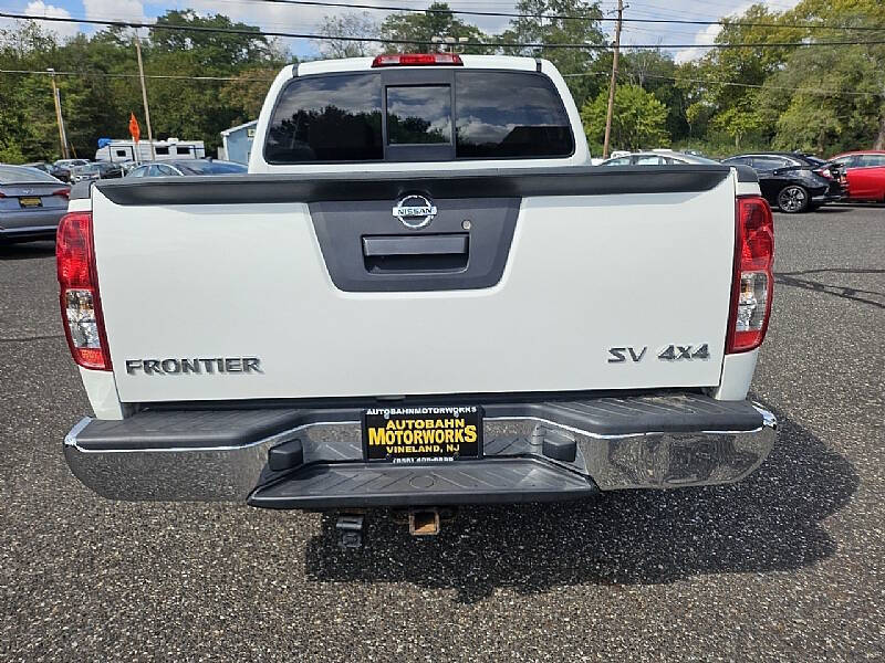 2019 Nissan Frontier SV photo 7