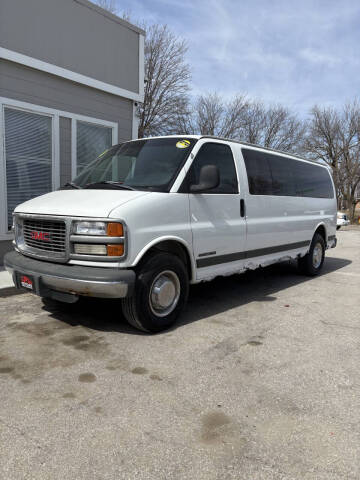 2000 GMC Savana for sale at Metro Motors in Omaha NE