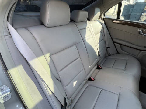 2011 Mercedes-Benz E-Class