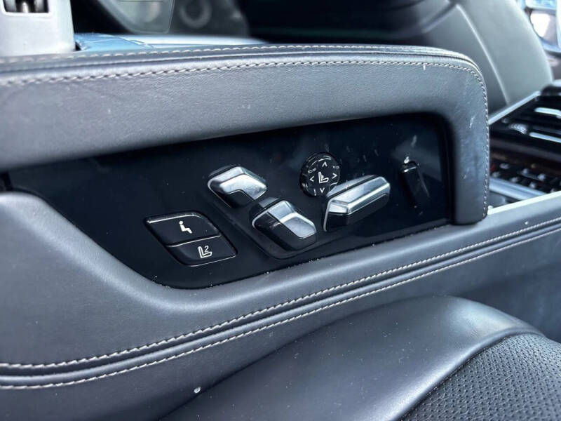 2017 BMW 7 Series 750i