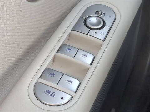 2023 Hyundai Ioniq 5 SE