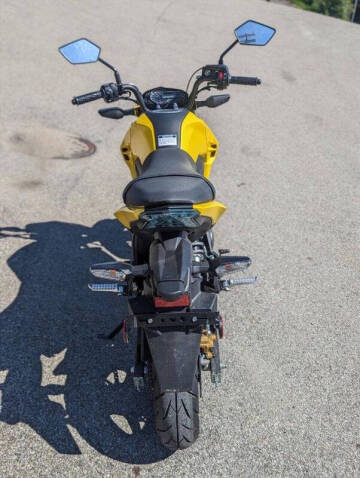 2022 Kawasaki Z125 Pro