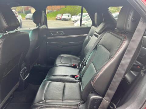 2016 Ford Explorer Sport