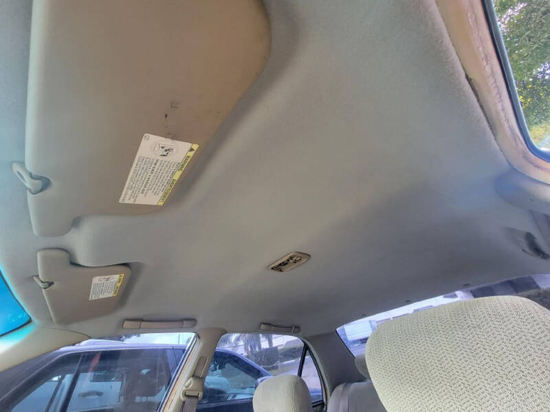 2002 Toyota Corolla CE