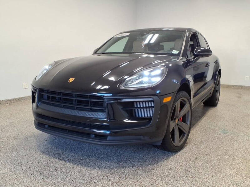 2022 Porsche Macan S