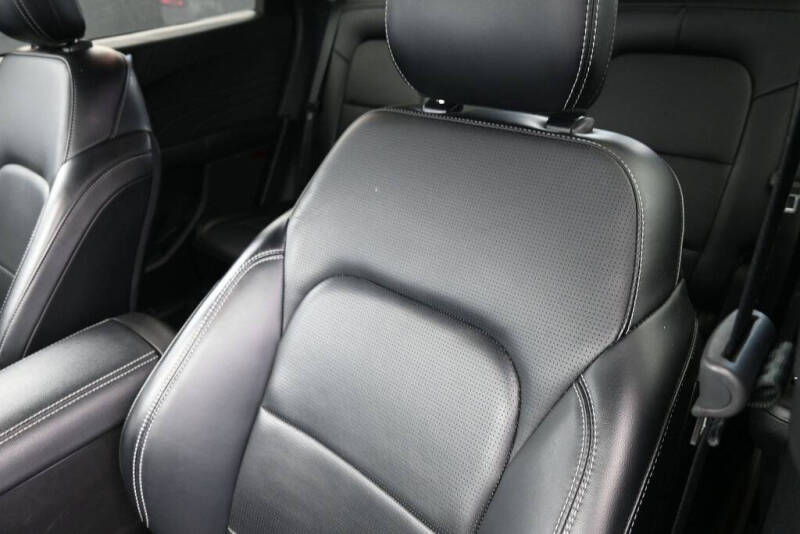 2024 Ford Escape Platinum