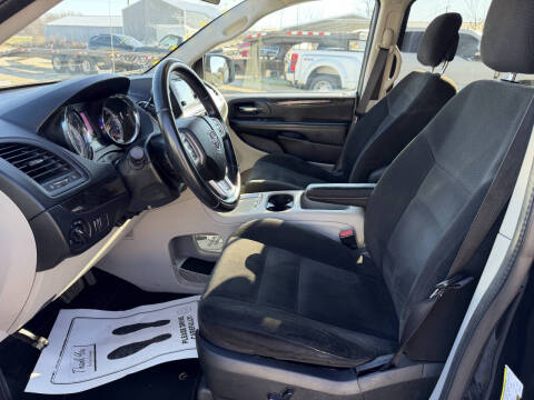 2015 Dodge Grand Caravan SXT Plus