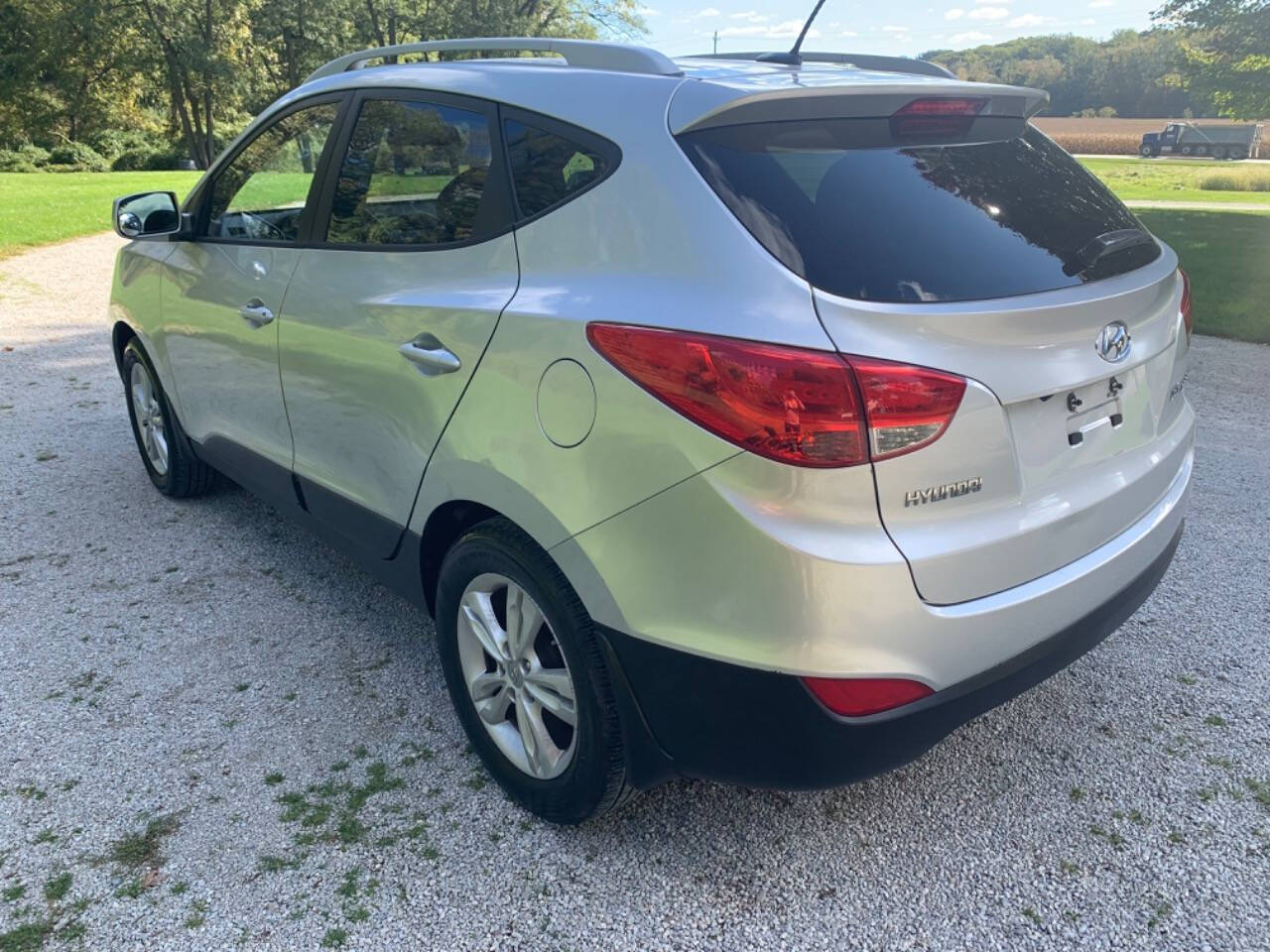 2011 Hyundai TUCSON for sale at Car Connection in Painesville, OH