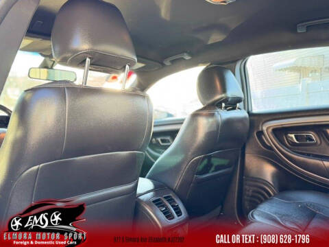 2015 Ford Taurus