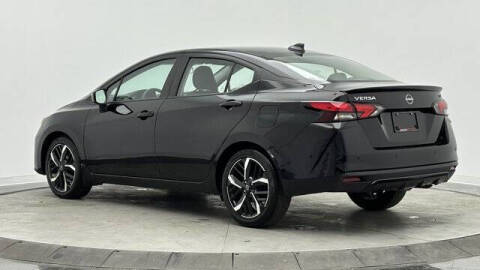 2025 Nissan Versa SR